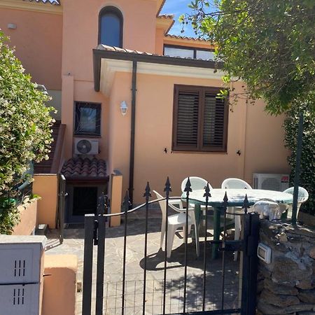 Tavernetta Smeraldina Сан Теодоро Екстериор снимка